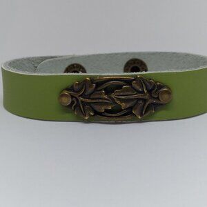 Leather cuff bracelet